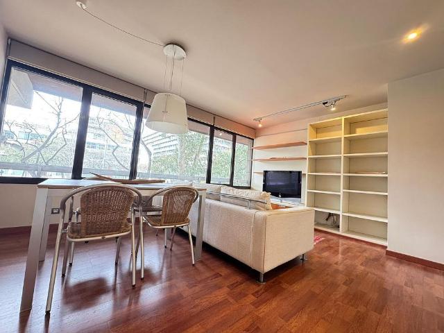 Piso en venta en calle De Tarragona, Barcelona, de 76 m² 2 habitaciones por 519.000