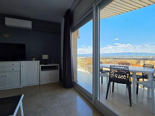 Piso en venta en calle De Terol, Salou, de 97 m² 3 habitaciones por 300.000
