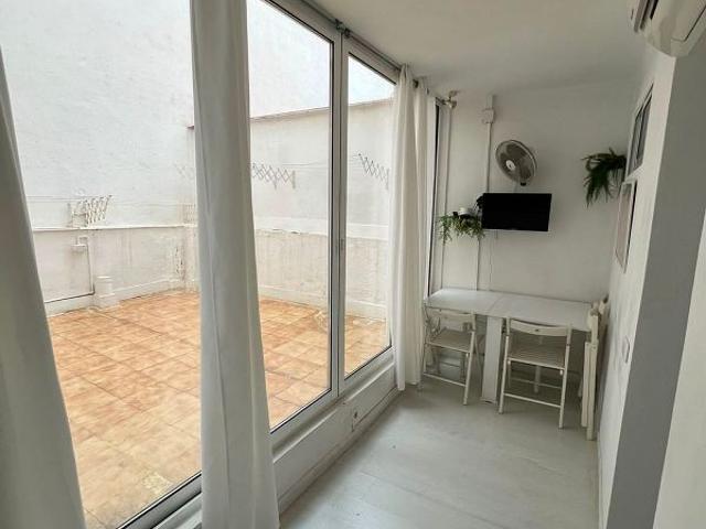 Piso en venta en calle De Vaquer, Hospitalet de Llobregat, L´, de 120 m² 6 habitaciones por 370.000