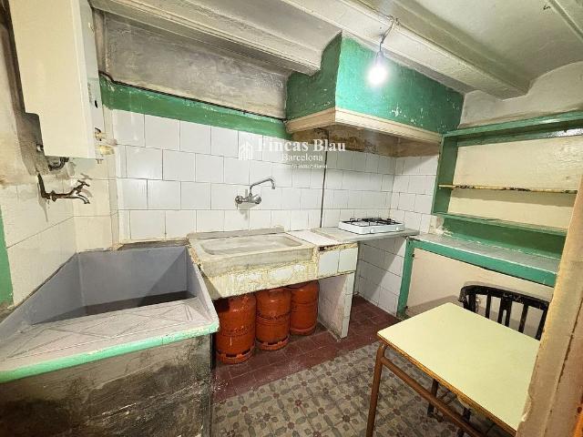 Piso en venta en calle De Verdaguer i Callís, Barcelona, de 39 m² 1 habitación por 180.000