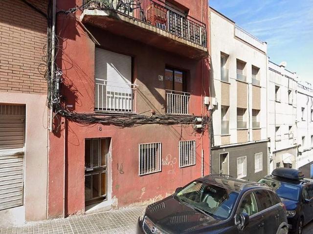 Piso en venta en calle De Vic, Badalona, de 83 m² 2 habitaciones por 165.000