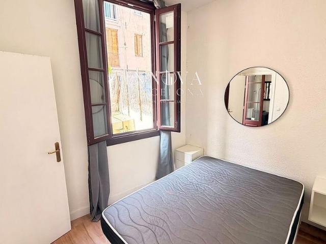 Piso en venta en calle De Vistalegre, Barcelona, de 36 m² 2 habitaciones por 225.000