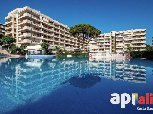 Piso en venta en calle Del Vendrell, Salou, de 60 m² 2 habitaciones por 169.000