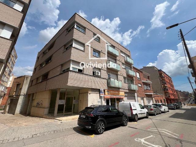 Piso en venta en calle Del Bruc, Terrassa, de 70 m² 3 habitaciones por 131.000