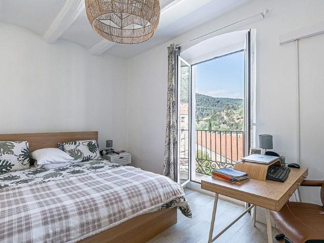 Piso en venta en calle Del Burés, Castellbell i el Vilar, de 64 m² 3 habitaciones por 125.000