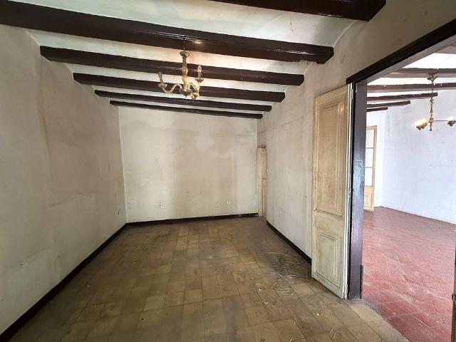 Piso en venta en calle Del Cometa, Barcelona, de 100 m² 4 habitaciones por 550.000