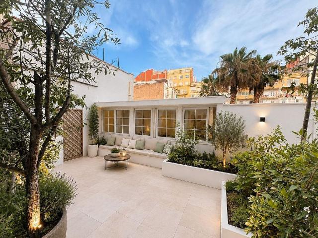 Piso en venta en calle Del Consell de Cent, Barcelona, de 95 m² 3 habitaciones por 498.000