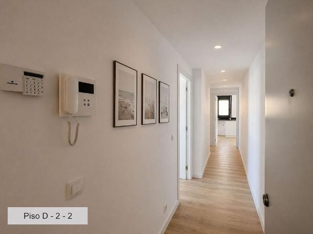 Piso en venta en calle Del Doctor Fleming, Cubelles, de 115 m² 3 habitaciones por 389.422