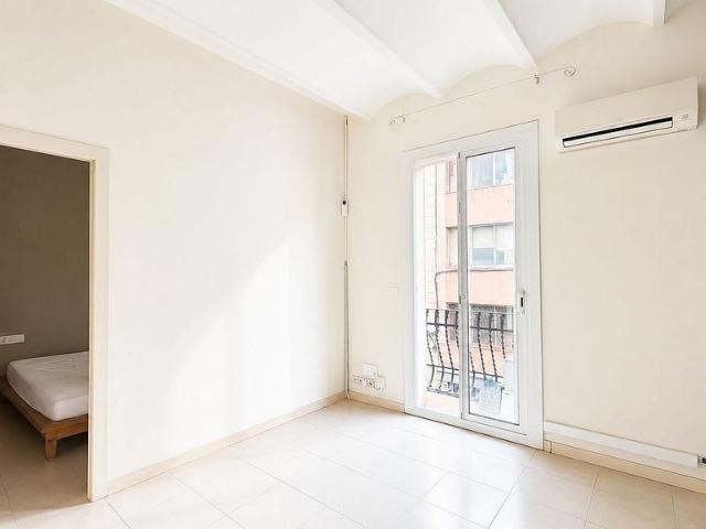 Piso en venta en calle Del Doctor Martí Julià, Hospitalet de Llobregat, L´, de 58 m² 3 habitaciones por 225.000