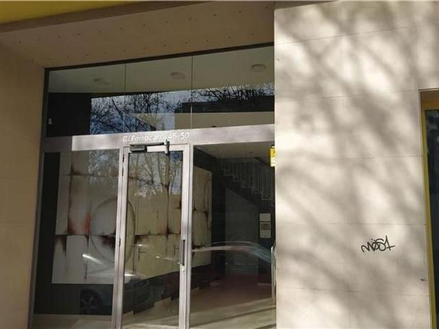 Piso en venta en calle Del Ferrocarril, Mollet del Vallès, de 60 m² 1 habitación por 94.000