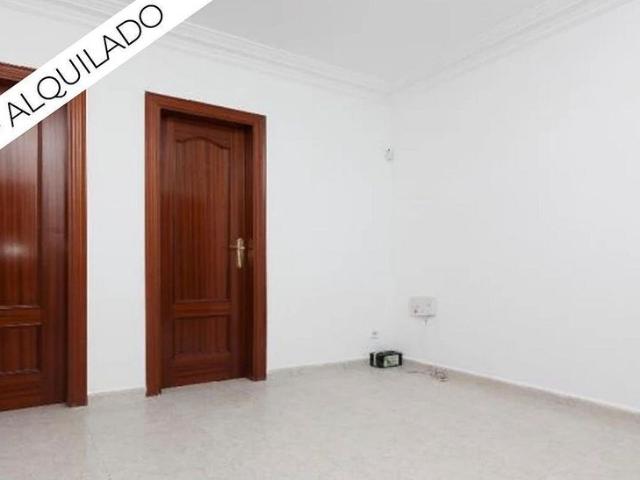 Piso en venta en calle Del General Prim, Hospitalet de Llobregat, L´, de 51 m² 2 habitaciones por 137.000