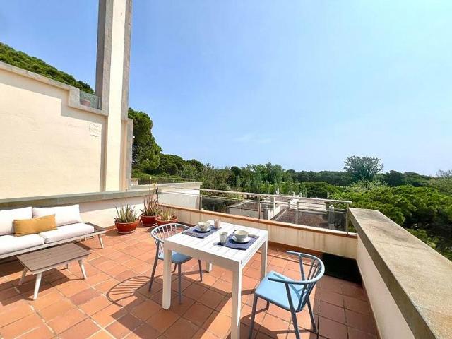 Piso en venta en calle Del Golf, Pals, de 67 m² 1 habitación por 275.000