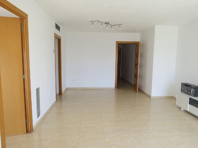 Piso en venta en calle Del Mar, Canet de Mar, de 80 m² 3 habitaciones por 265.000