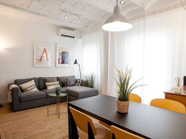Piso en venta en calle Del Mar, Barcelona, de 45 m² 2 habitaciones por 299.000