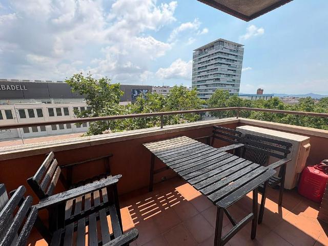 Piso en venta en calle Del Marquès de Comillas, Sabadell, de 80 m² 3 habitaciones por 390.000
