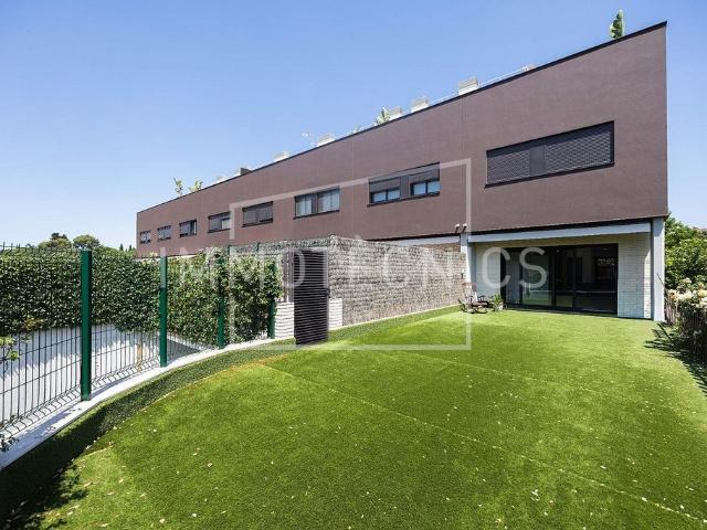 Piso en venta en calle Del Mestre Ramón Capell, Ametlla del Vallès, l´, de 176 m² 4 habitaciones por 520.000