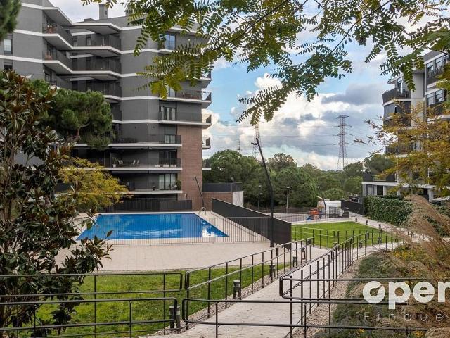Piso en venta en calle Del Moixeró, Terrassa, de 66 m² 2 habitaciones por 298.500