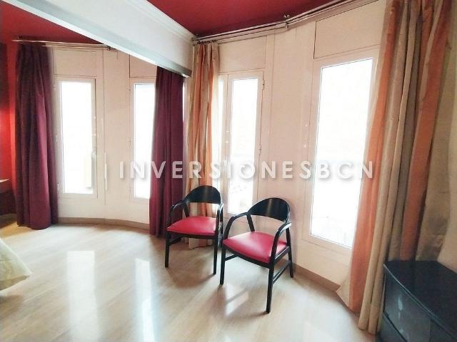 Piso en venta en calle Del Pare Laínez, Barcelona, de 61 m² 1 habitación por 280.000