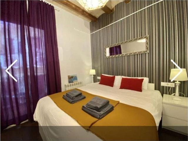 Piso en venta en calle Del Parlament, Barcelona, de 60 m² 2 habitaciones por 450.000