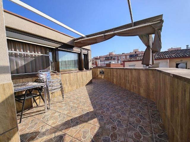 Piso en venta en calle Del Penedès, Tarragona, de 105 m² 4 habitaciones por 200.000