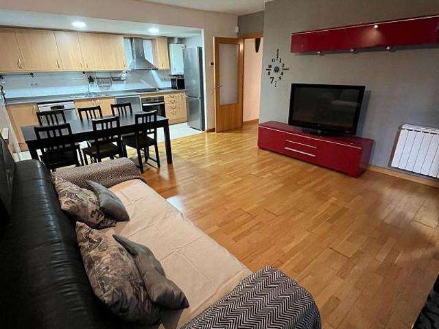 Piso en venta en calle Del Pirineu, Sant Vicenç de Castellet, de 72 m² 3 habitaciones por 192.000