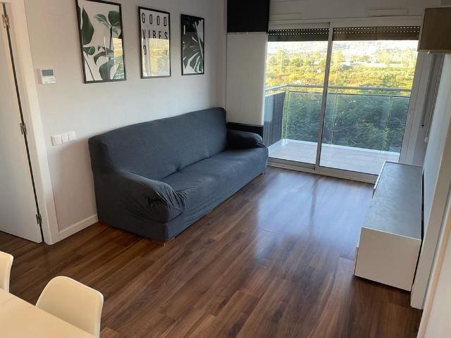 Piso en venta en calle Del Pla, Sant Feliu de Llobregat, de 62 m² 2 habitaciones por 345.000