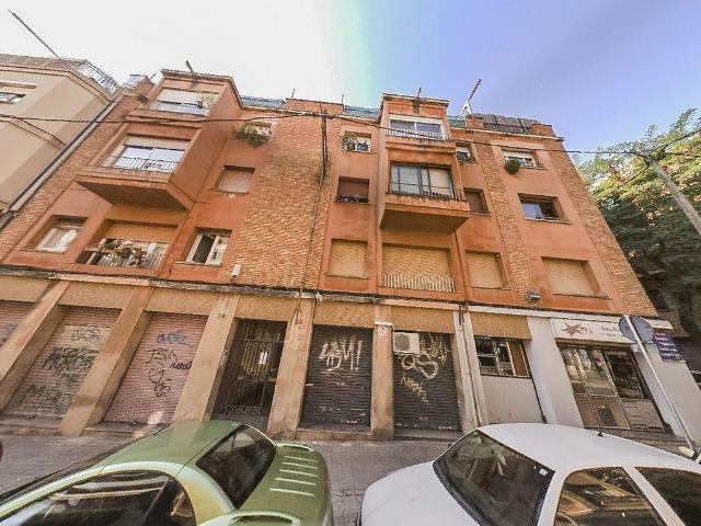 Piso en venta en calle Del Prat D'en Roquer, Barcelona, de 71 m² 3 habitaciones por 235.000