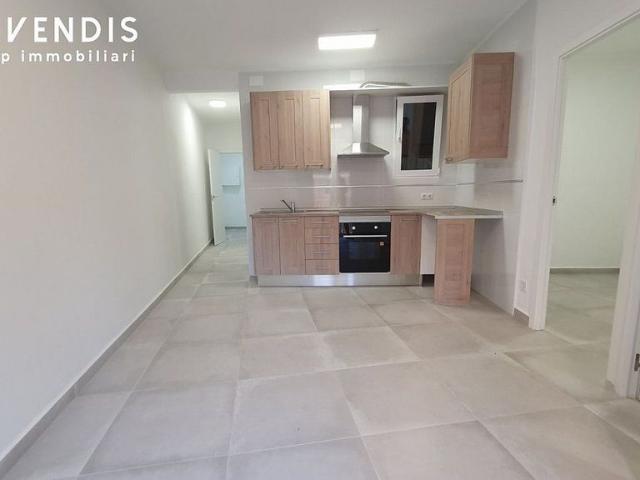 Piso en venta en calle Dels Comtes D'urgell, Lleida, de 65 m² 3 habitaciones por 145.000