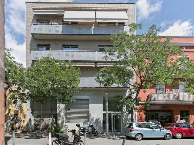 Piso en venta en calle Dels Amics, Barcelona, de 98 m² 2 habitaciones por 329.000
