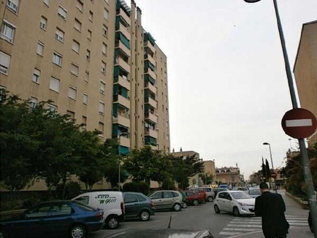 Piso en venta en calle Dels Aprestadors, Sabadell, de 84 m² 3 habitaciones por 136.400