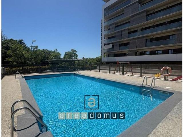 Piso en venta en calle Dels Països Catalans, Sant Feliu de Llobregat, de 77 m² 3 habitaciones por 640.000