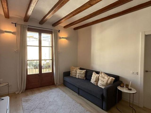 Piso en venta en calle Dels Vigatans, Barcelona, de 68 m² 2 habitaciones por 490.000