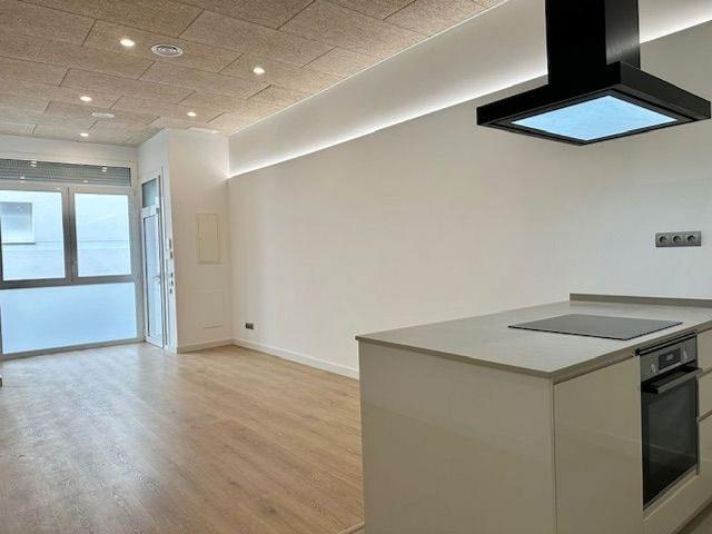 Piso en venta en calle D'en Carlets, Vilanova i La Geltrú, de 80 m² 2 habitaciones por 395.000