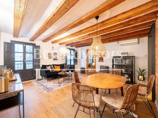 Piso en venta en calle D'en Gignàs, Barcelona, de 91 m² 3 habitaciones por 550.000