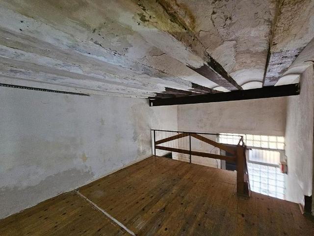 Piso en venta en calle D'en Santcliment, Barcelona, de 25 m² 1 habitación por 94.000