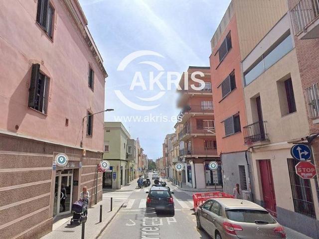 Piso en venta en calle D'iluro, Mataró, de 115 m² 2 habitaciones por 248.180