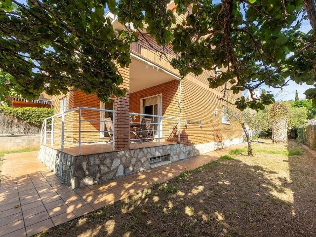 Piso en venta en calle D'isaac Albéniz, Tarragona, de 119 m² 4 habitaciones por 592.000