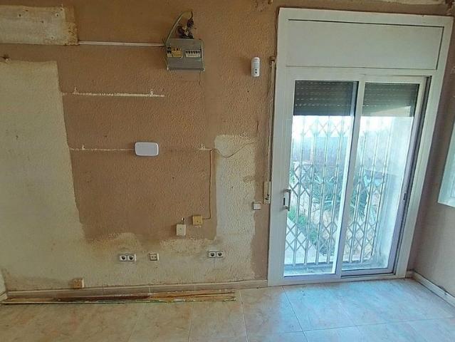 Piso en venta en calle D'isaac Peral, Vilanova i La Geltrú, de 217 m² 2 habitaciones por 201.000