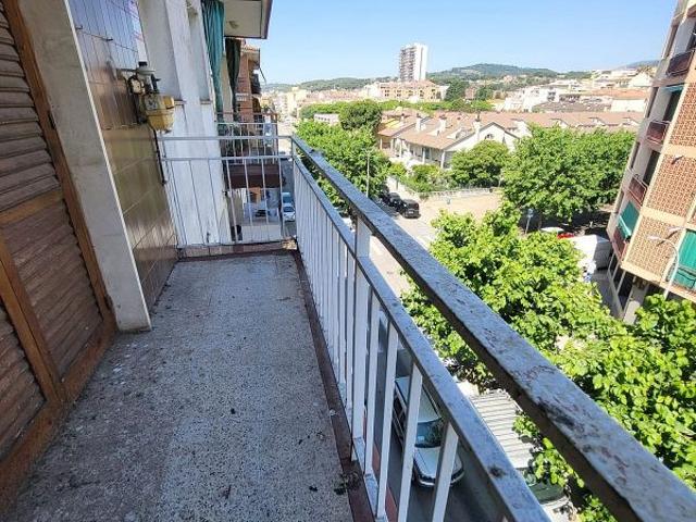 Piso en venta en calle Diputacio, Pineda de Mar, de 80 m² 3 habitaciones por 148.000