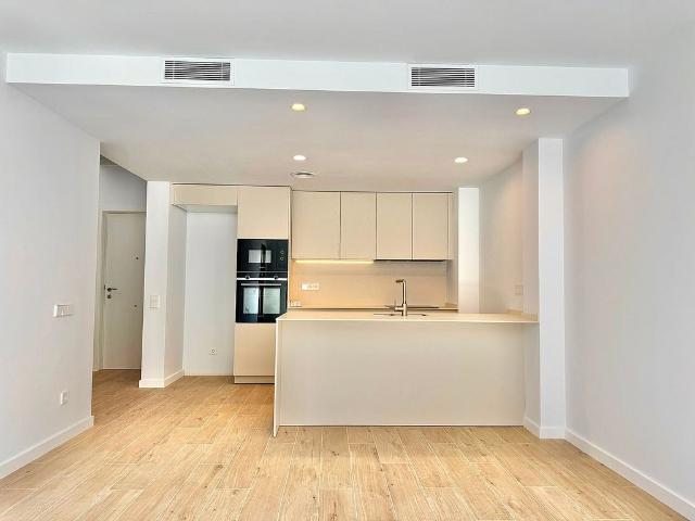 Piso en venta en calle Doctor Combelles, Lleida, de 83 m² 3 habitaciones por 350.000