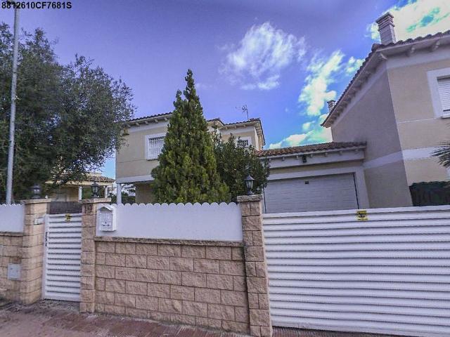 Piso en venta en calle Doctor Roux, Vendrell, El, de 153 m² 3 habitaciones por 140.000