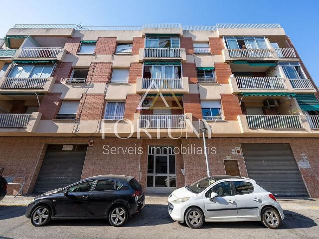 Piso en venta en calle Dotze, Tarragona, de 75 m² 3 habitaciones por 159.700