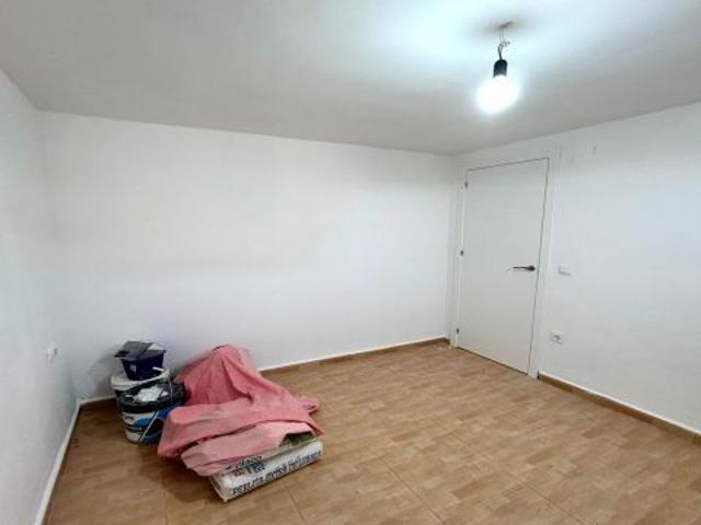 Piso en venta en Calle Dragón, Sevilla LOS PAJARITOS