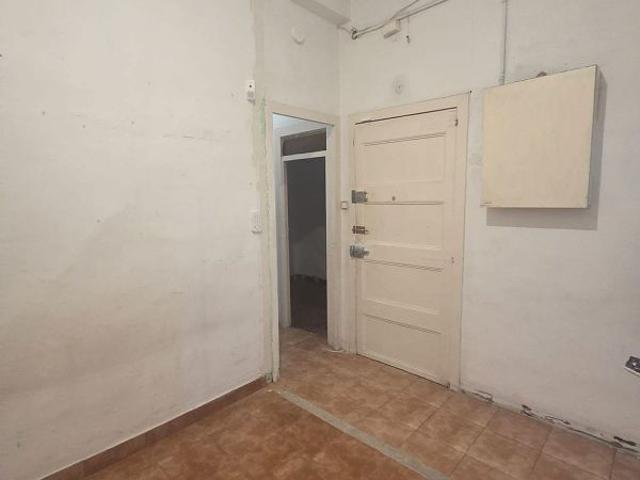 Piso en venta en calle Eivissa, Barcelona, de 61 m² 2 habitaciones por 275.000