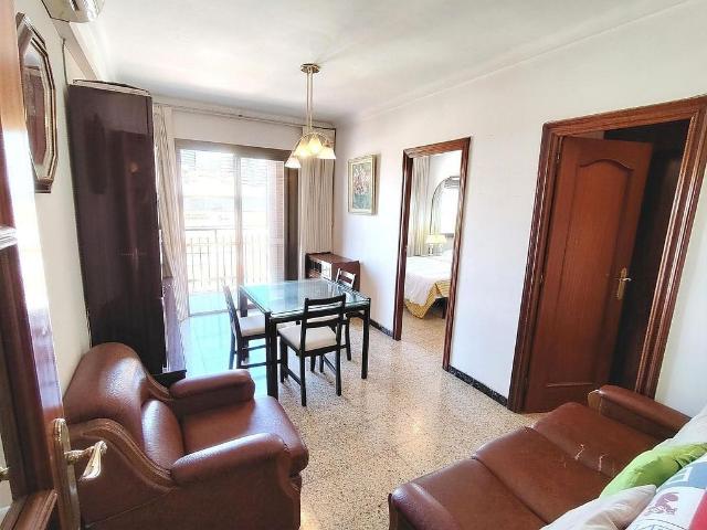 Piso en venta en calle Enginyer Moncunill, Hospitalet de Llobregat, L´, de 53 m² 3 habitaciones por 198.000