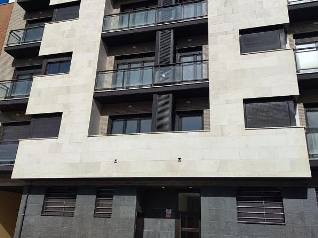 Piso en venta en calle Esports, Alcarràs, de 57 m² 2 habitaciones por 130.000