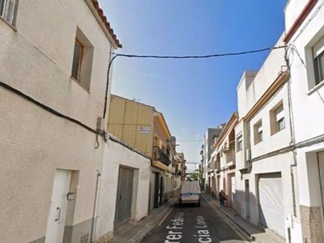 Piso en venta en calle Federico Garcia Lorca, Sant Pere de Ribes, de 98 m² 3 habitaciones por 90.000