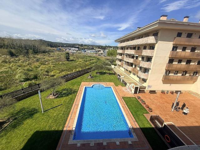 Piso en venta en calle Fenals, Lloret de Mar, de 81 m² 2 habitaciones por 315.000
