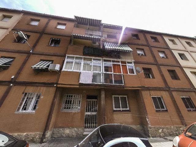 Piso en venta en calle Ferrocarrils Catalans, Barcelona, de 64 m² 3 habitaciones por 229.000