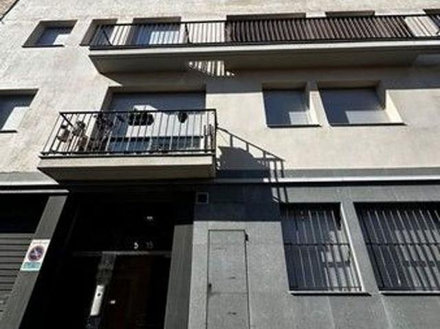 Piso en venta en calle Fontanet, Sabadell, de 65 m² 2 habitaciones por 139.000